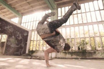 Sebastian Linda - The Saxonz - Life is a Dance - Breakdance